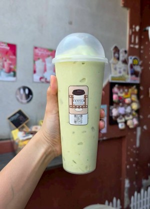 อโวคาโด้นมสดน้ำผึ้งปั่น