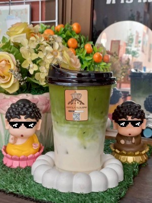 มัทฉะลาเต้มะพร้าวน้ำหอม (Coconut Matcha Latte)