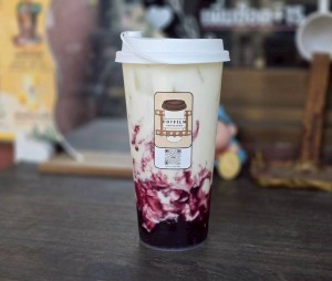 นมสดบลูเบอร์รี่ (Blueberry Fresh Milk)